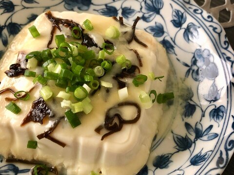 レンジで☆塩昆布チーズの温奴